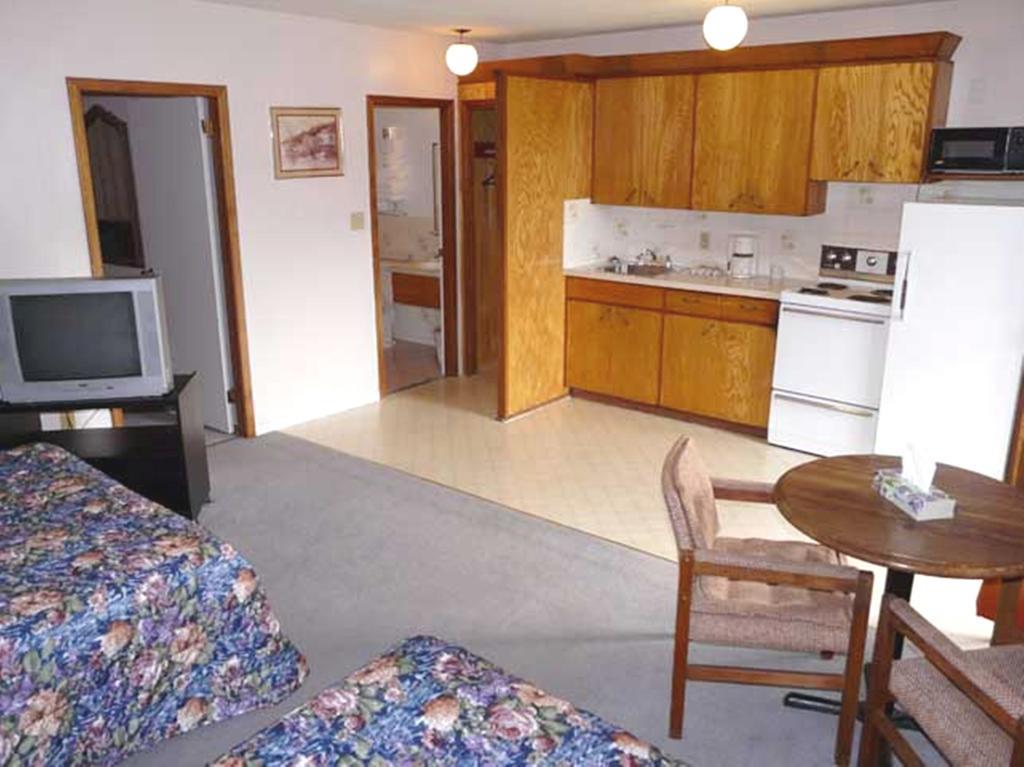 A-1 Alberni Inn Port Alberni Quarto foto
